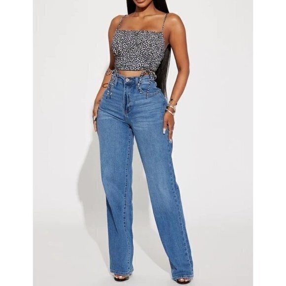 Heart Hips Floral Ruched Cropped smocked back Top Black  Size L RefFNB - Picture 2 of 9